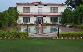 Hotel Nirvana Khajuraho